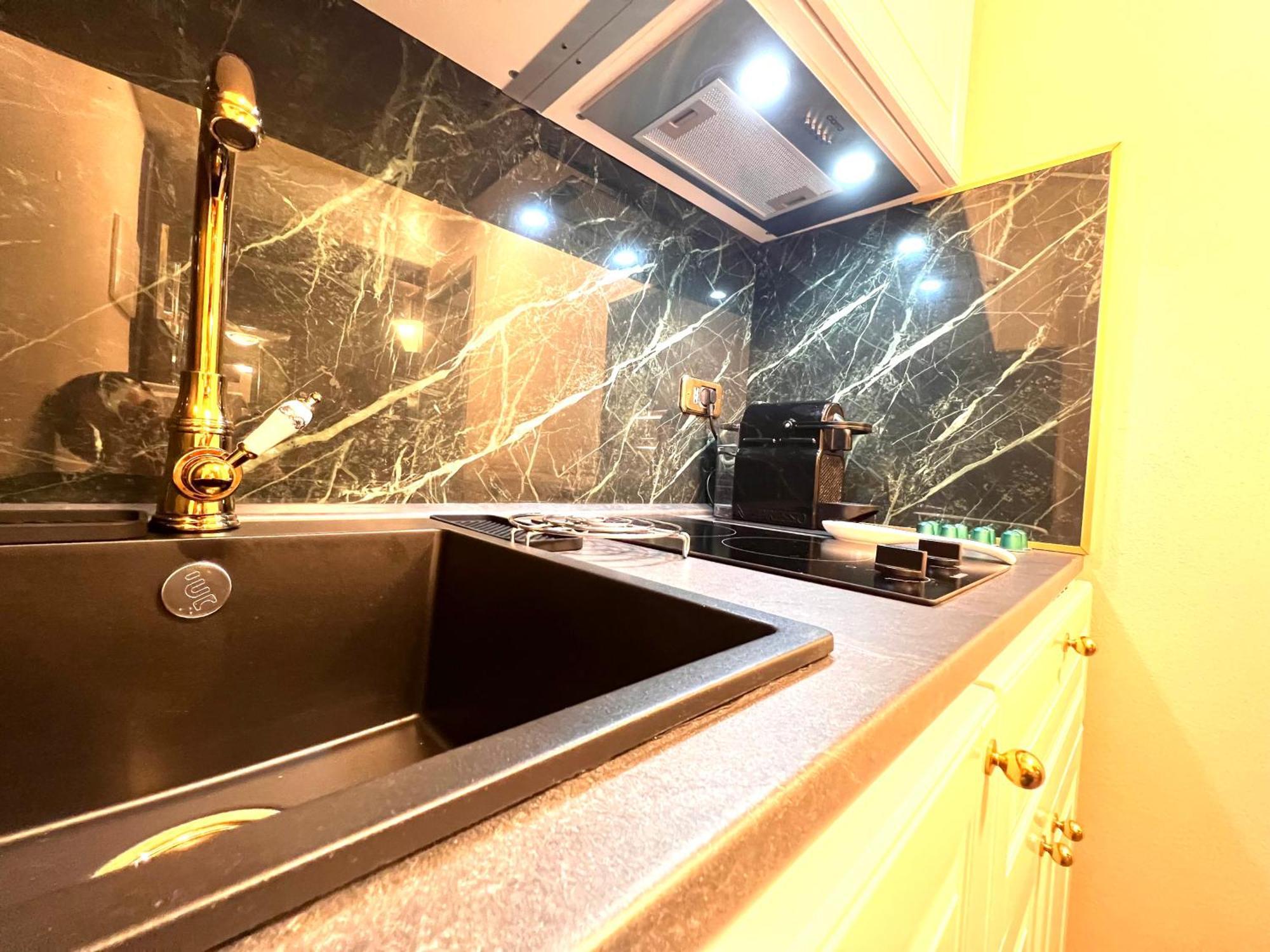 Veronica Suite Rome Luaran gambar