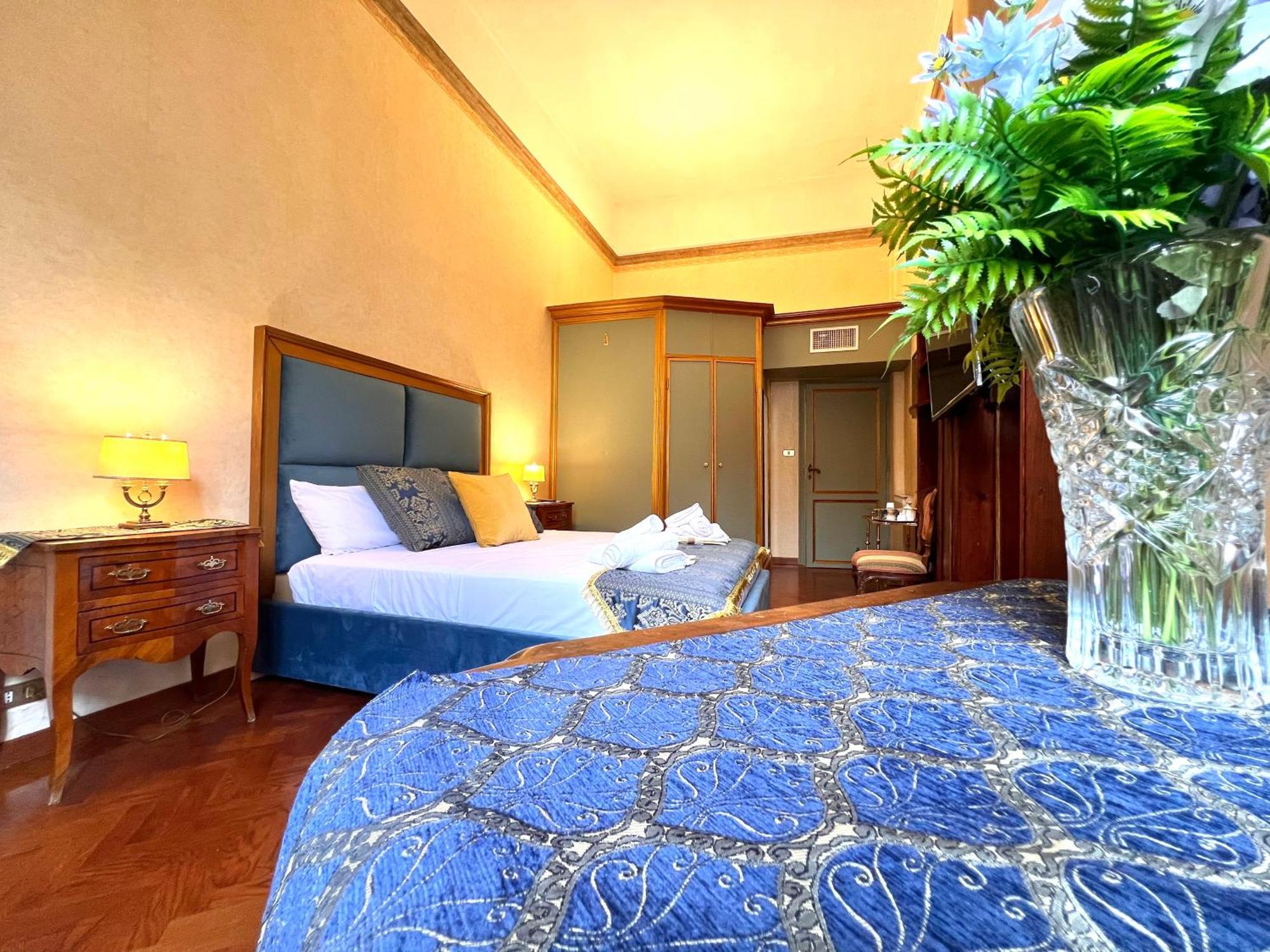 Veronica Suite Rome Luaran gambar